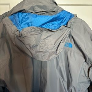 Men’s The North Face rain jacket XXL